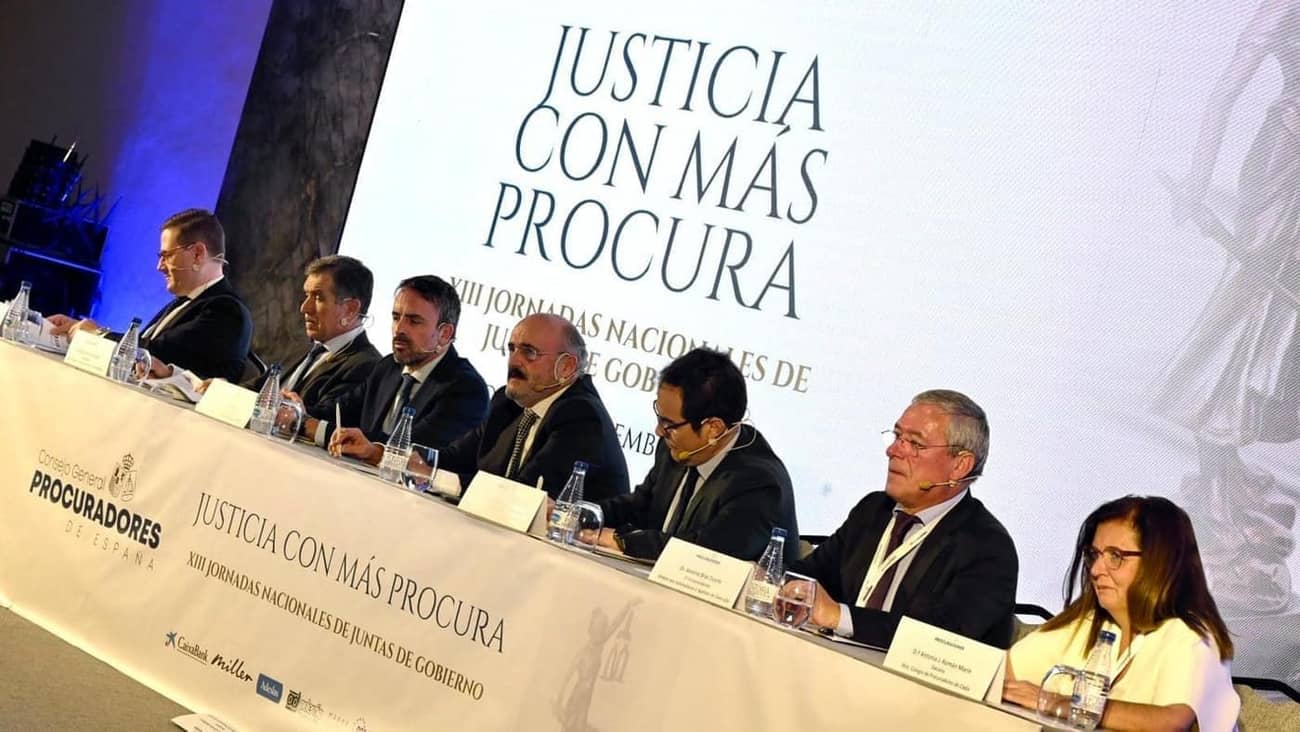 Imagen del artículo El secretario de Estado de Justicia destaca el papel estratégico de los procuradores en el proceso de transformación de la Justicia sobre Madrid