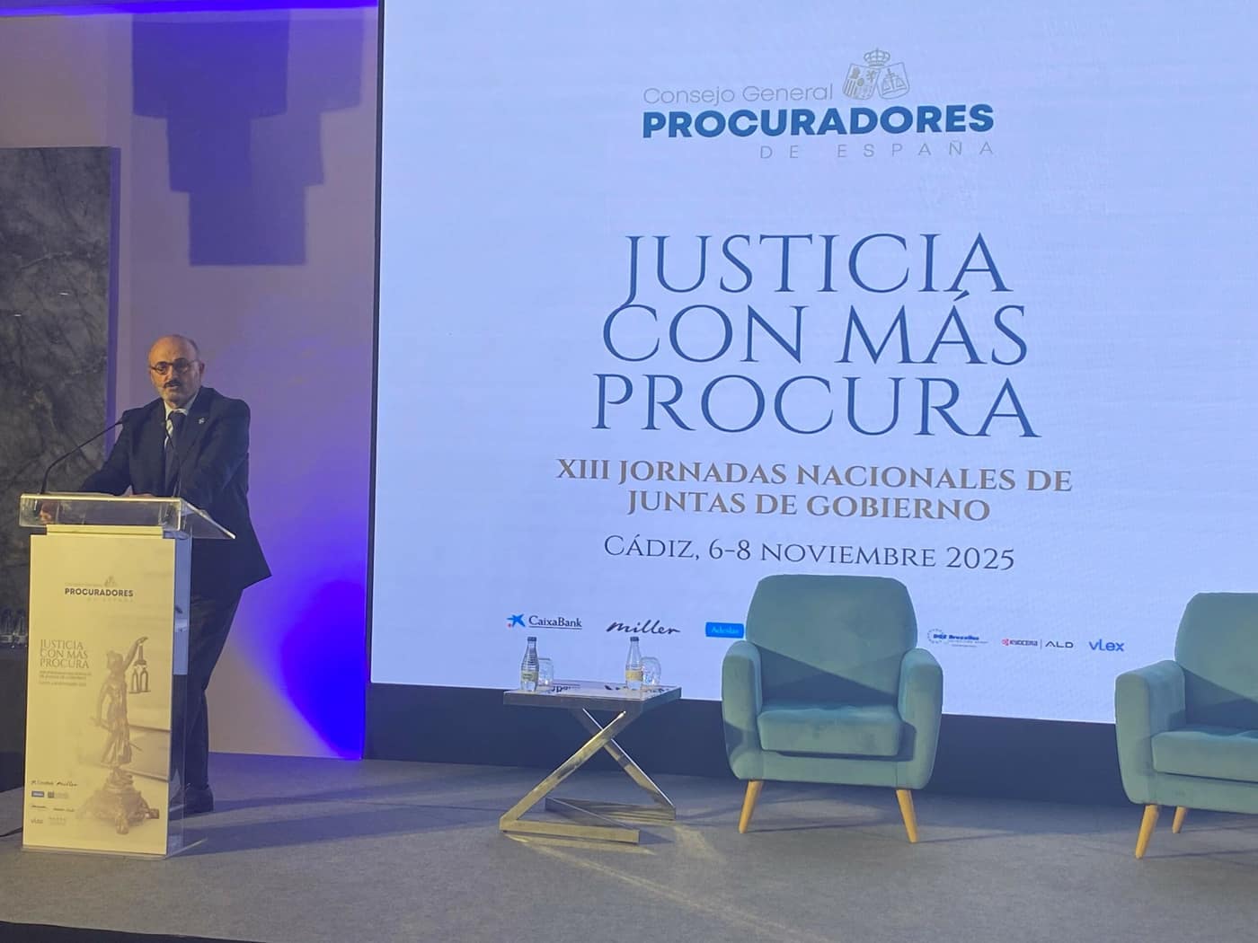 Imagen del artículo Ricardo Garrido reivindica una procura más influyente y con mayores competencias en la clausura de las XIII Jornadas Nacionales de Juntas de Gobierno sobre Madrid